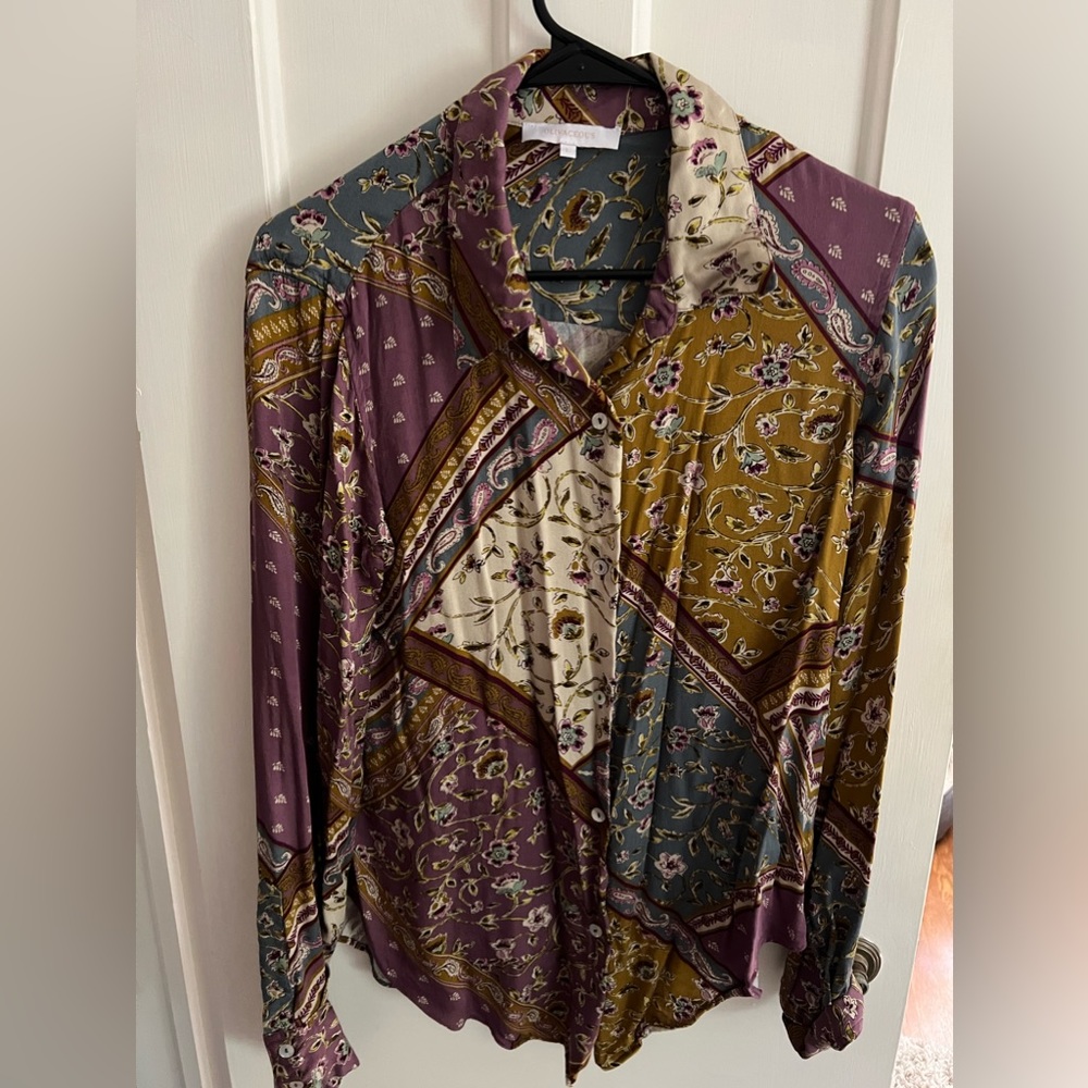 Floral Patterned Button-Up